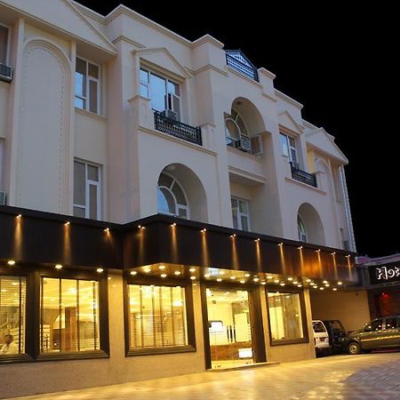 Hotel Maharaja Katra  Esterno foto