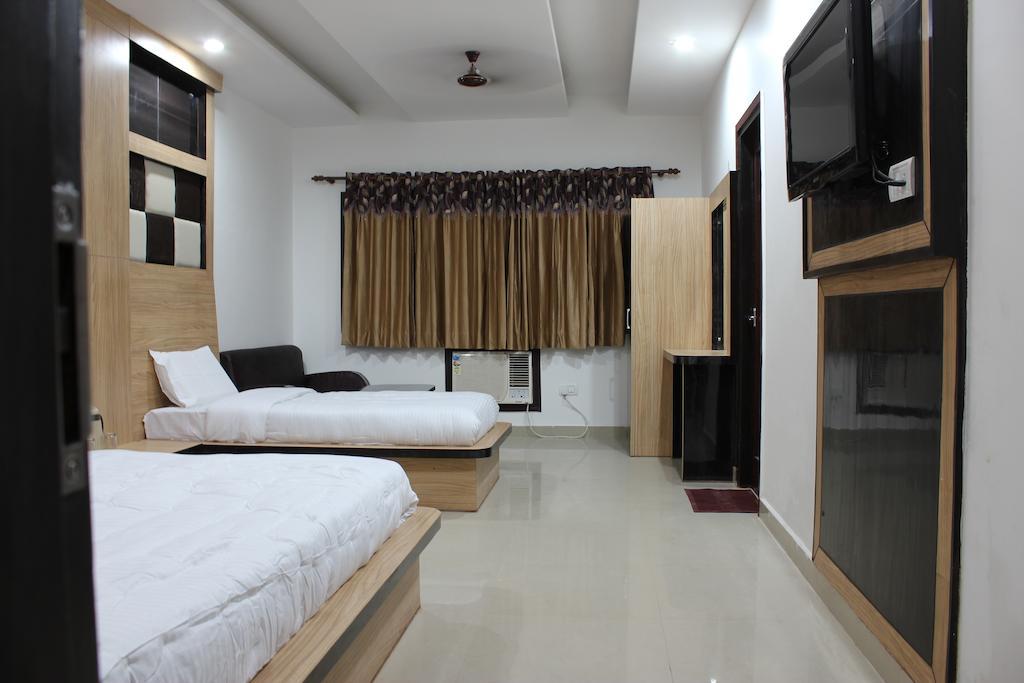 Hotel Maharaja Katra  Camera foto